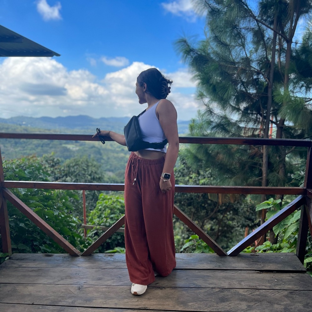 Meet your Posher, Meghan